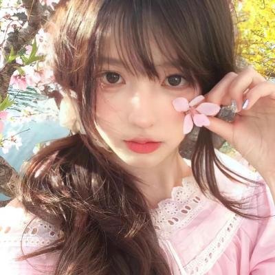 男人与婴儿
